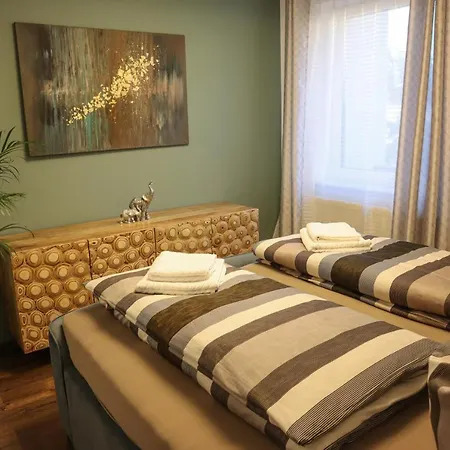 Living8-appartements Apartman