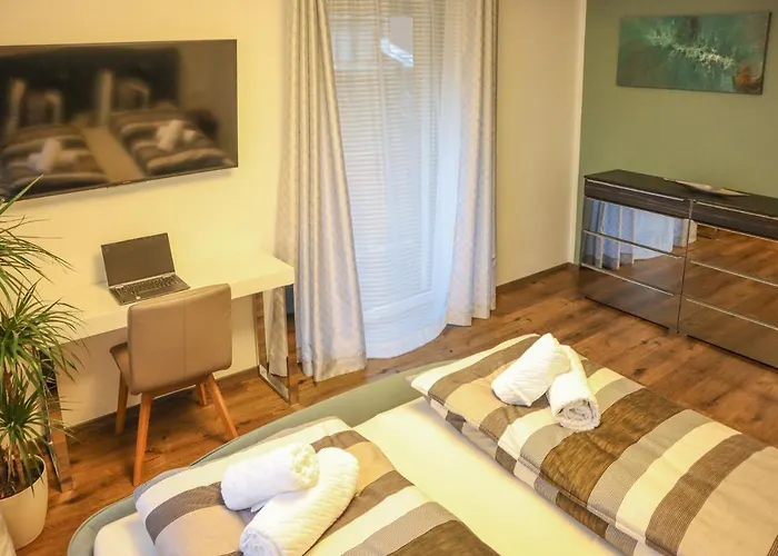 Living8-appartements 巴德伊舍