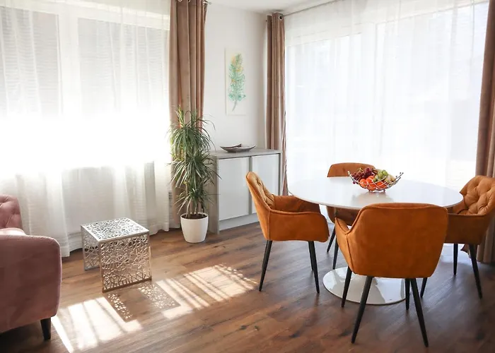 Living8-appartements * 巴德伊舍